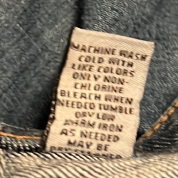 Chico’s Platinum, 76% Cotton, 5-Pocket, Distressed, Straight Leg Jeans, Size 3 - Picture 14 of 14